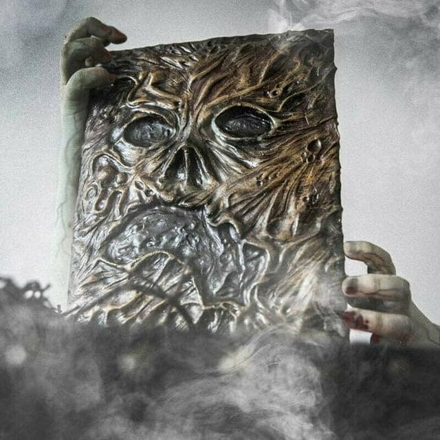 Hanoxe Necronomicon Evil Dead Necronomicon Book of The Dead Spellbook Leather Hardcover Necronomicon Journal Spells Decoration Lovecraft Horror Movie Prop Decor Notebook